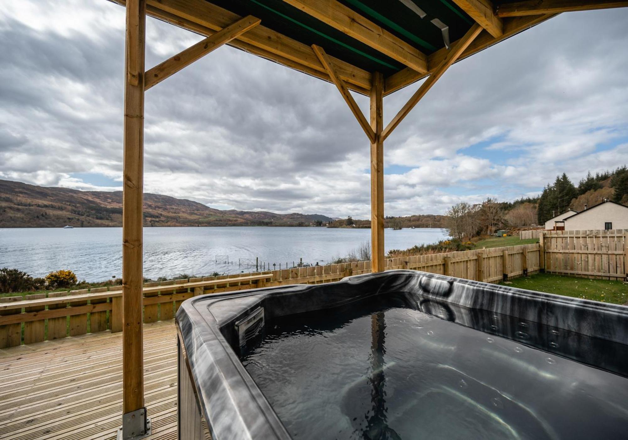 Loch Ness Cottage Fort Augustus Esterno foto